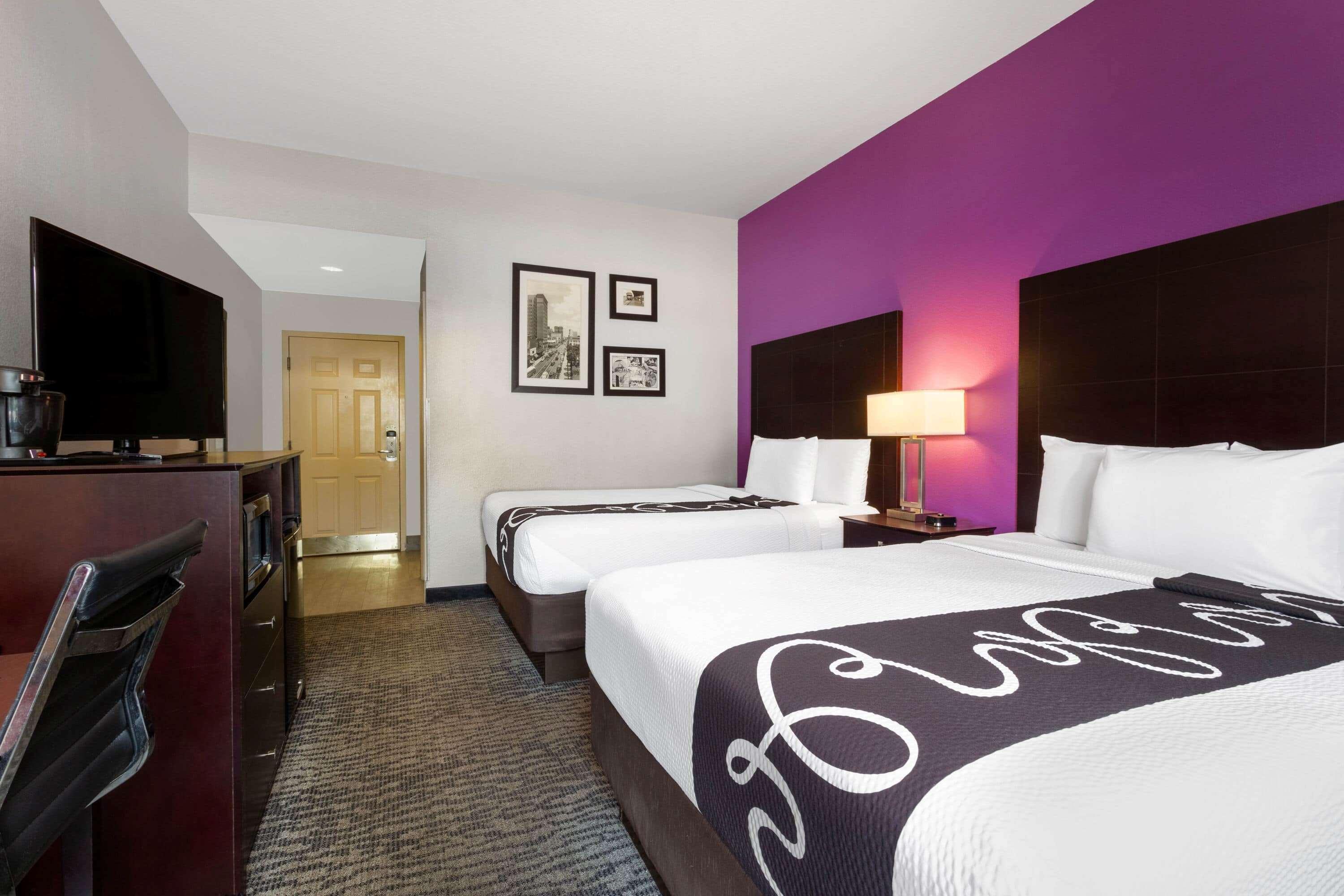 La Quinta By Wyndham Tampa Bay Area-Tampa South Hotel Exterior photo