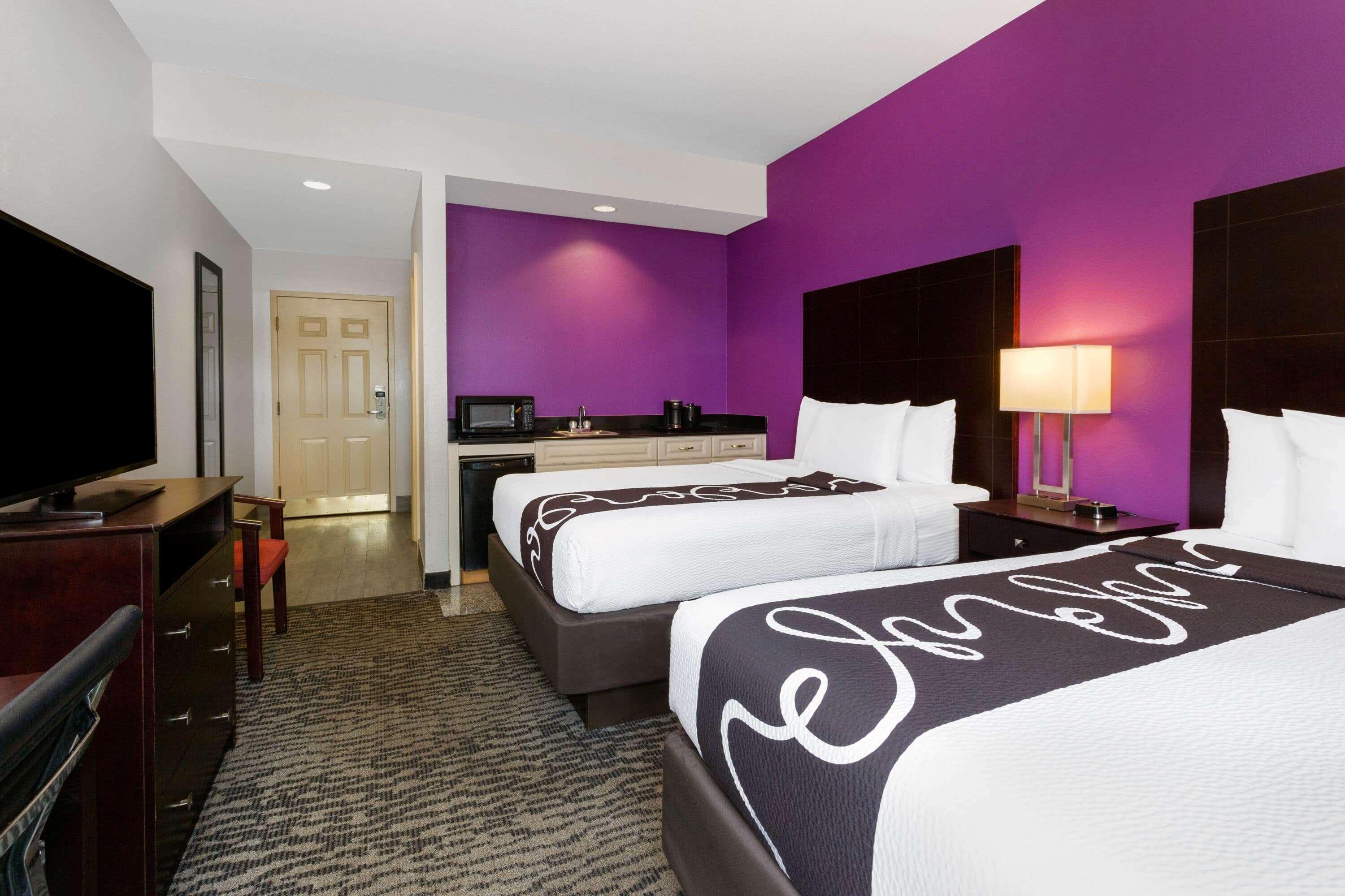La Quinta By Wyndham Tampa Bay Area-Tampa South Hotel Exterior photo