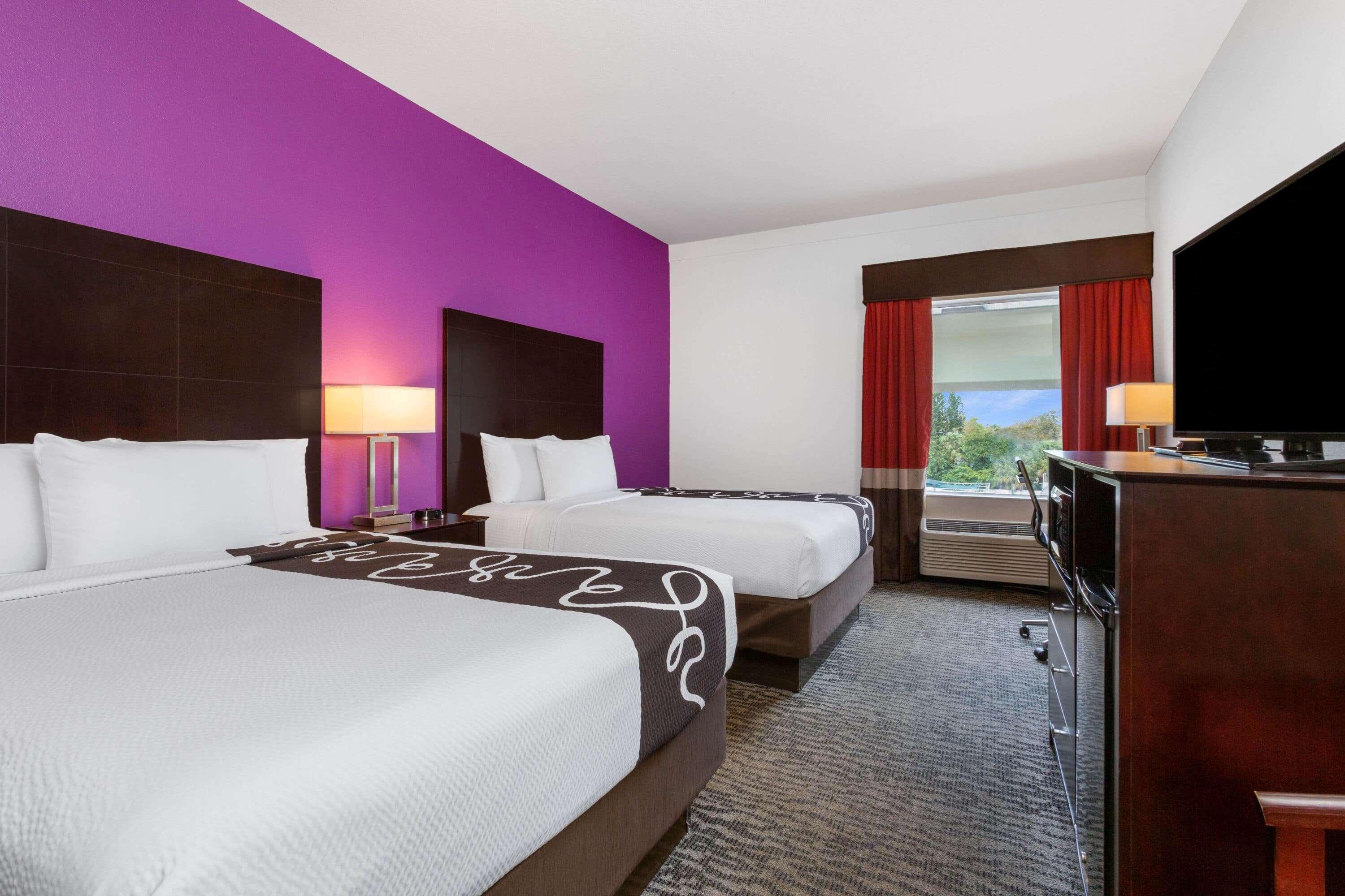 La Quinta By Wyndham Tampa Bay Area-Tampa South Hotel Exterior photo