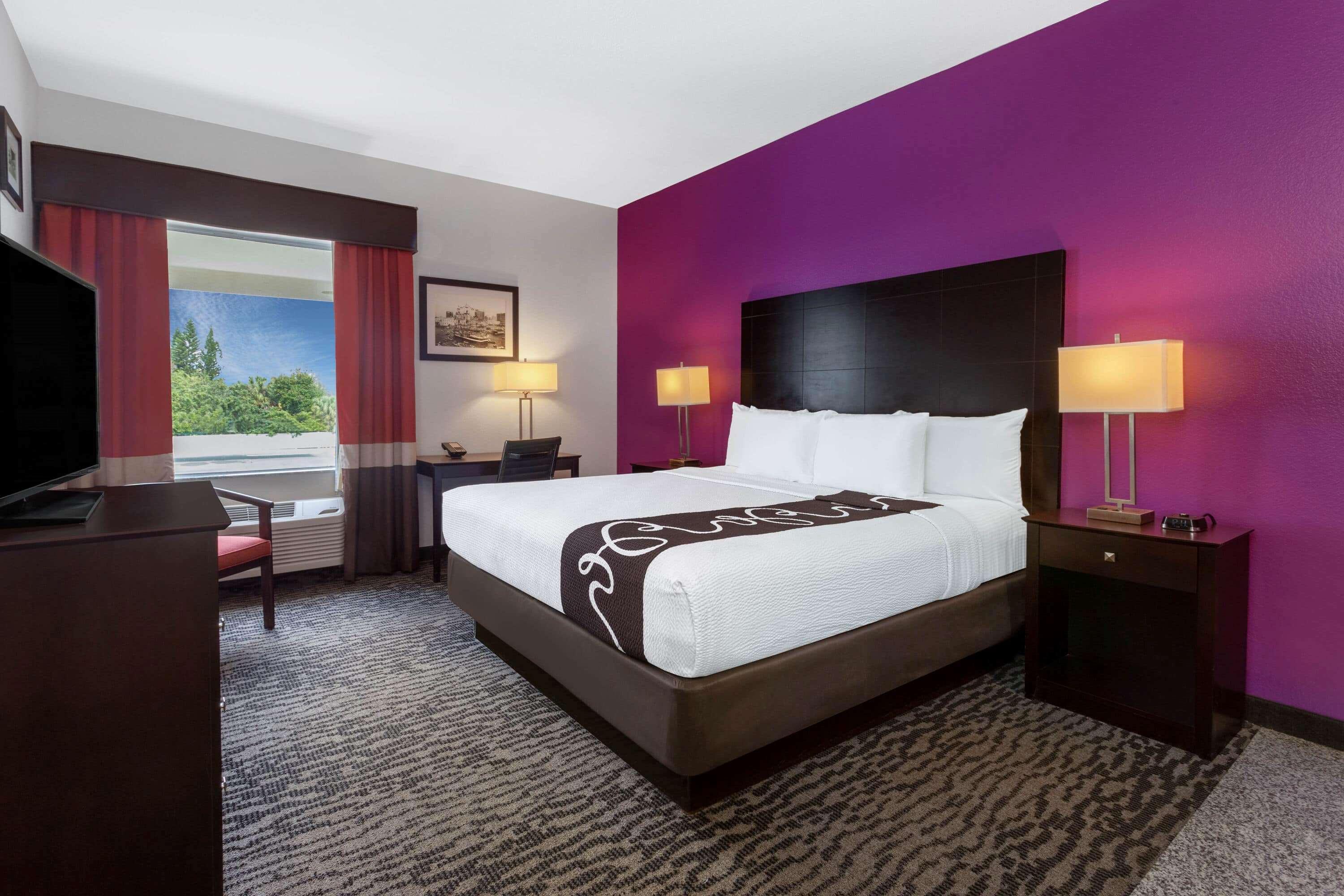 La Quinta By Wyndham Tampa Bay Area-Tampa South Hotel Exterior photo