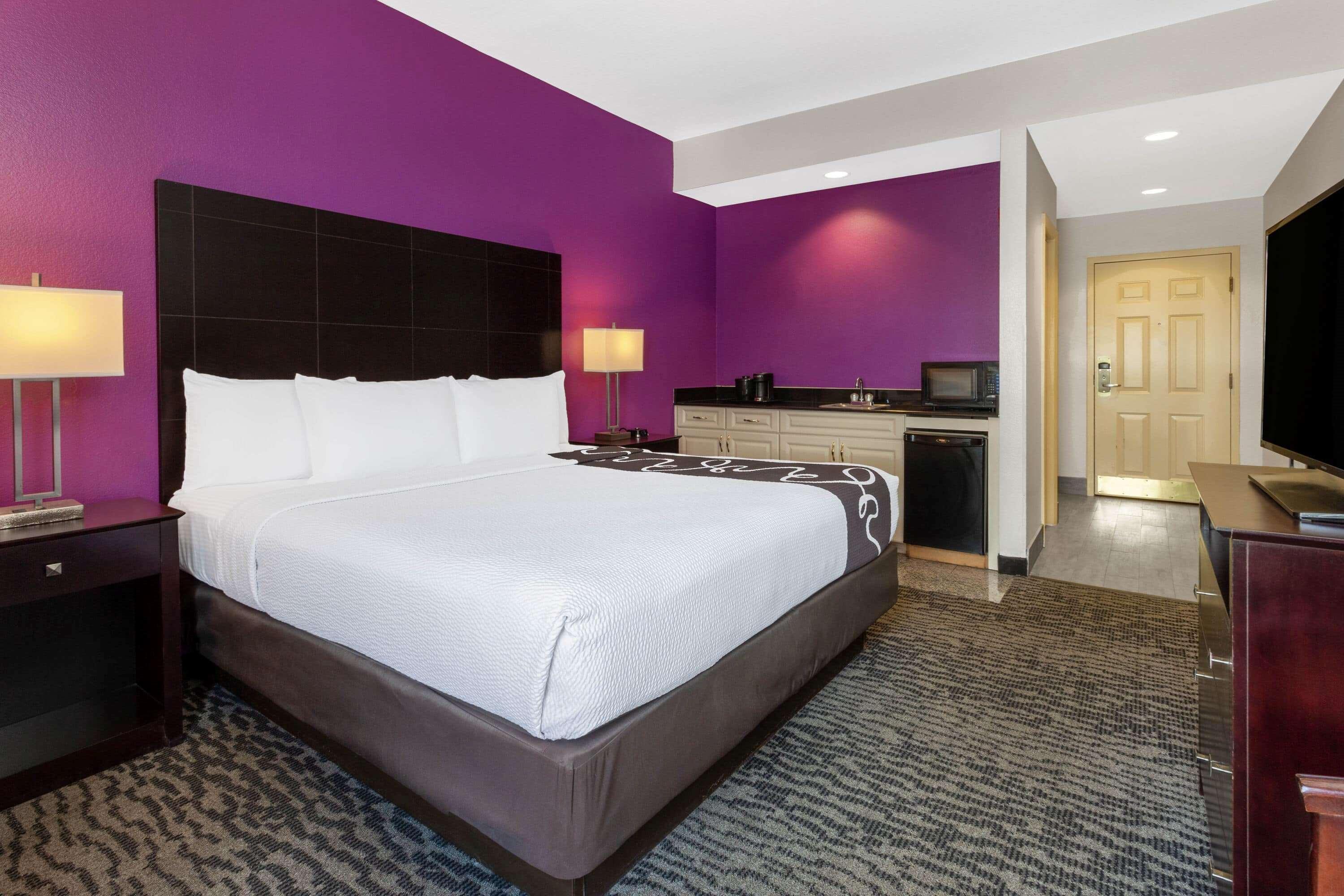La Quinta By Wyndham Tampa Bay Area-Tampa South Hotel Exterior photo