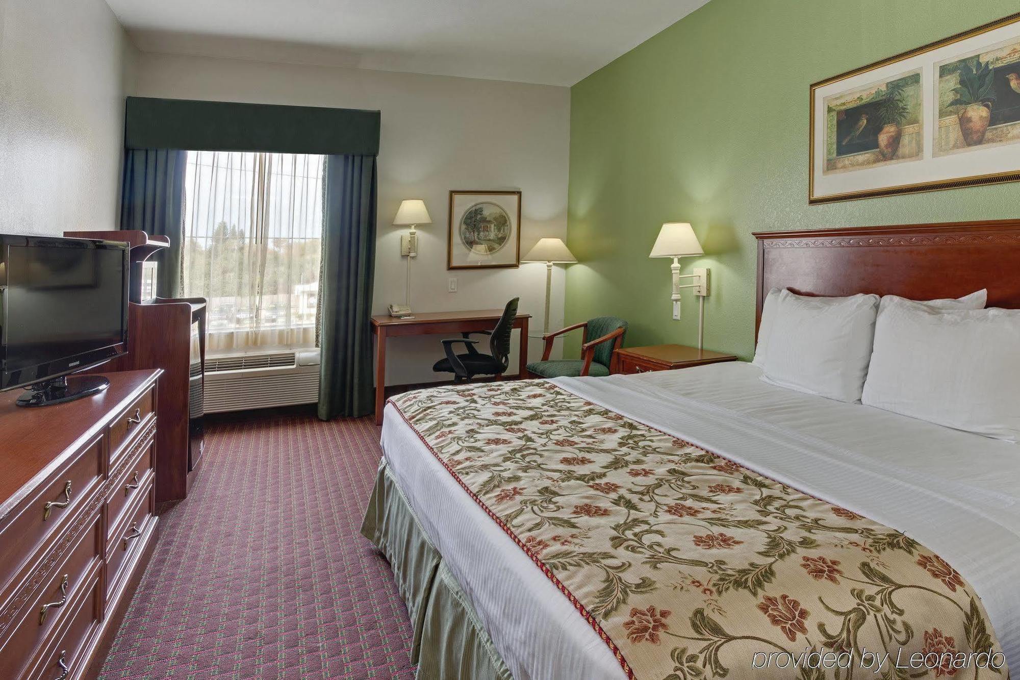 La Quinta By Wyndham Tampa Bay Area-Tampa South Hotel Exterior photo