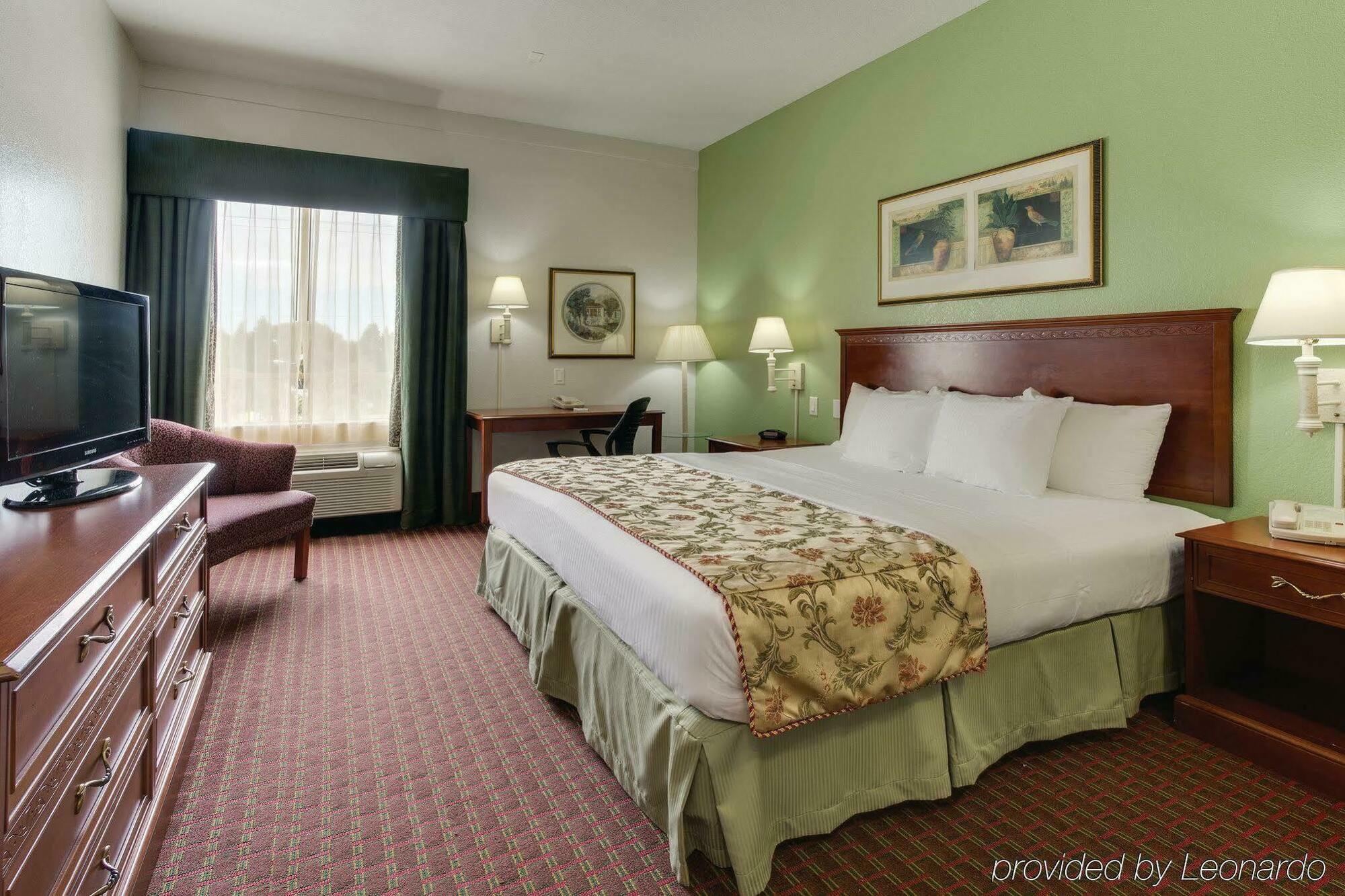La Quinta By Wyndham Tampa Bay Area-Tampa South Hotel Exterior photo